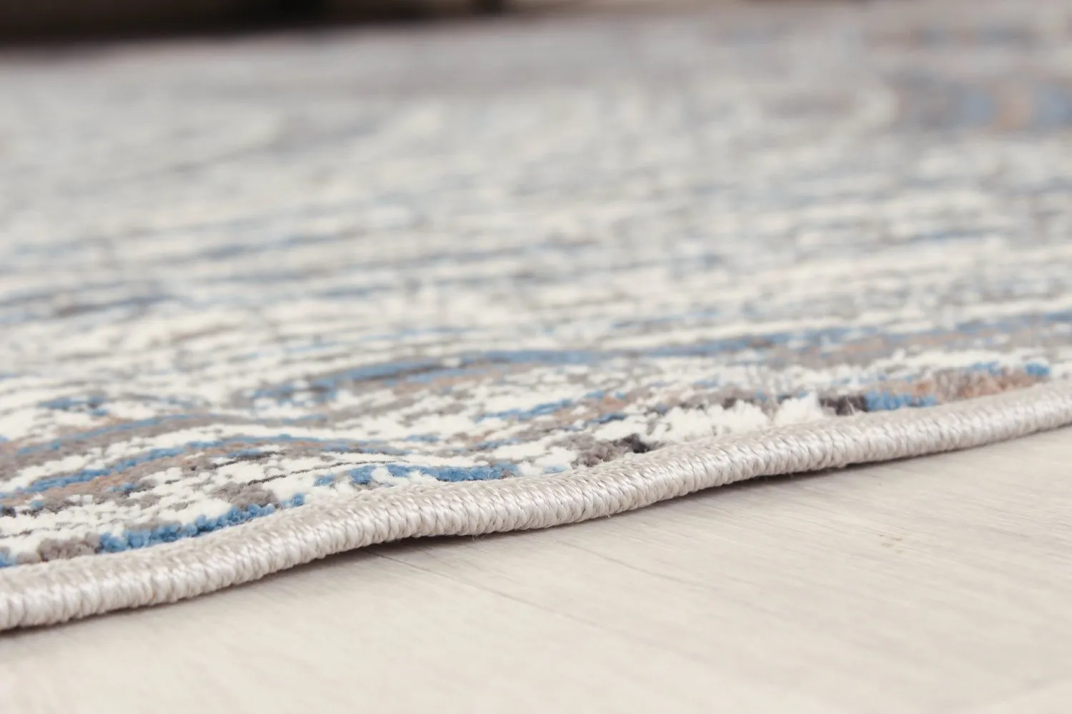 Wilton rug - Sotra (multi)