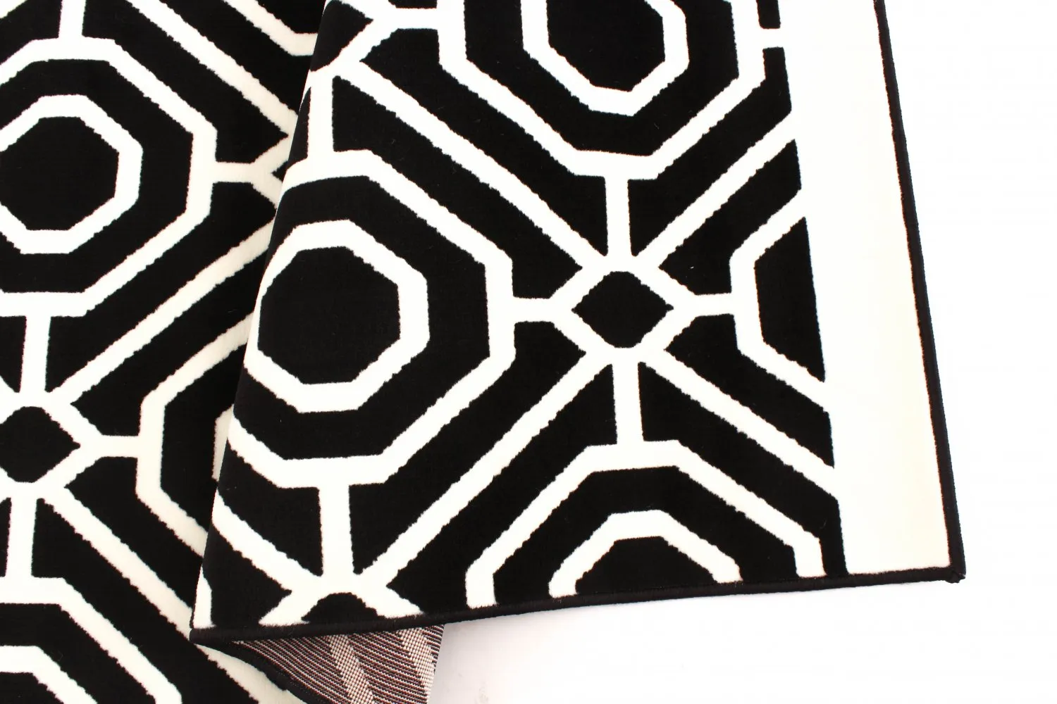 Wilton rug - Florence Blackpool (black)