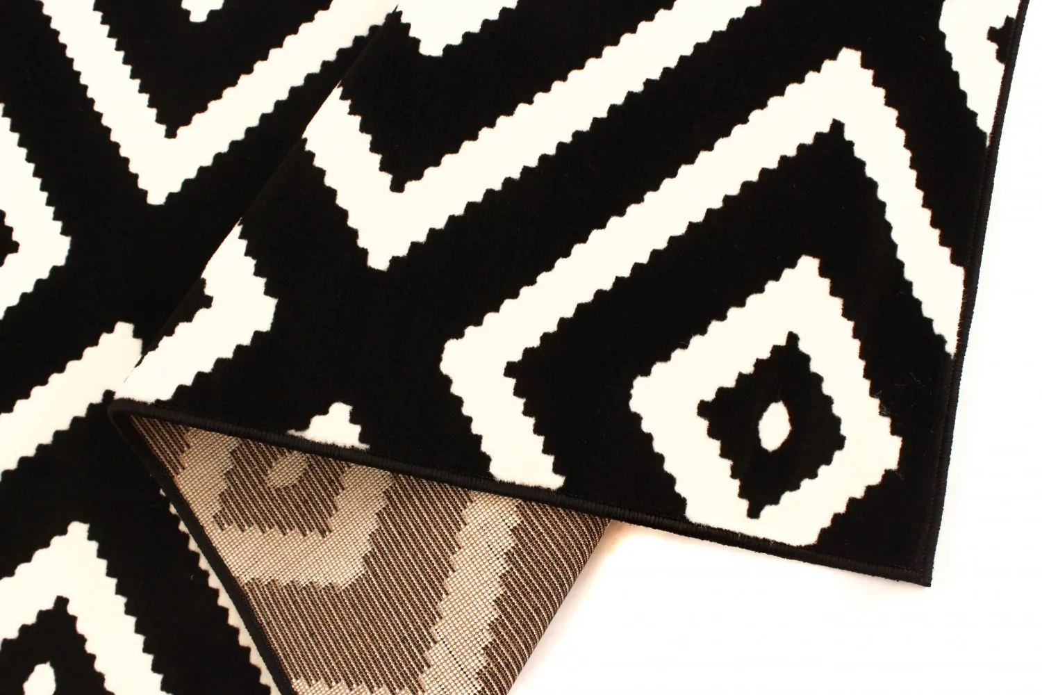 Wilton rug - Florence Preston (black)