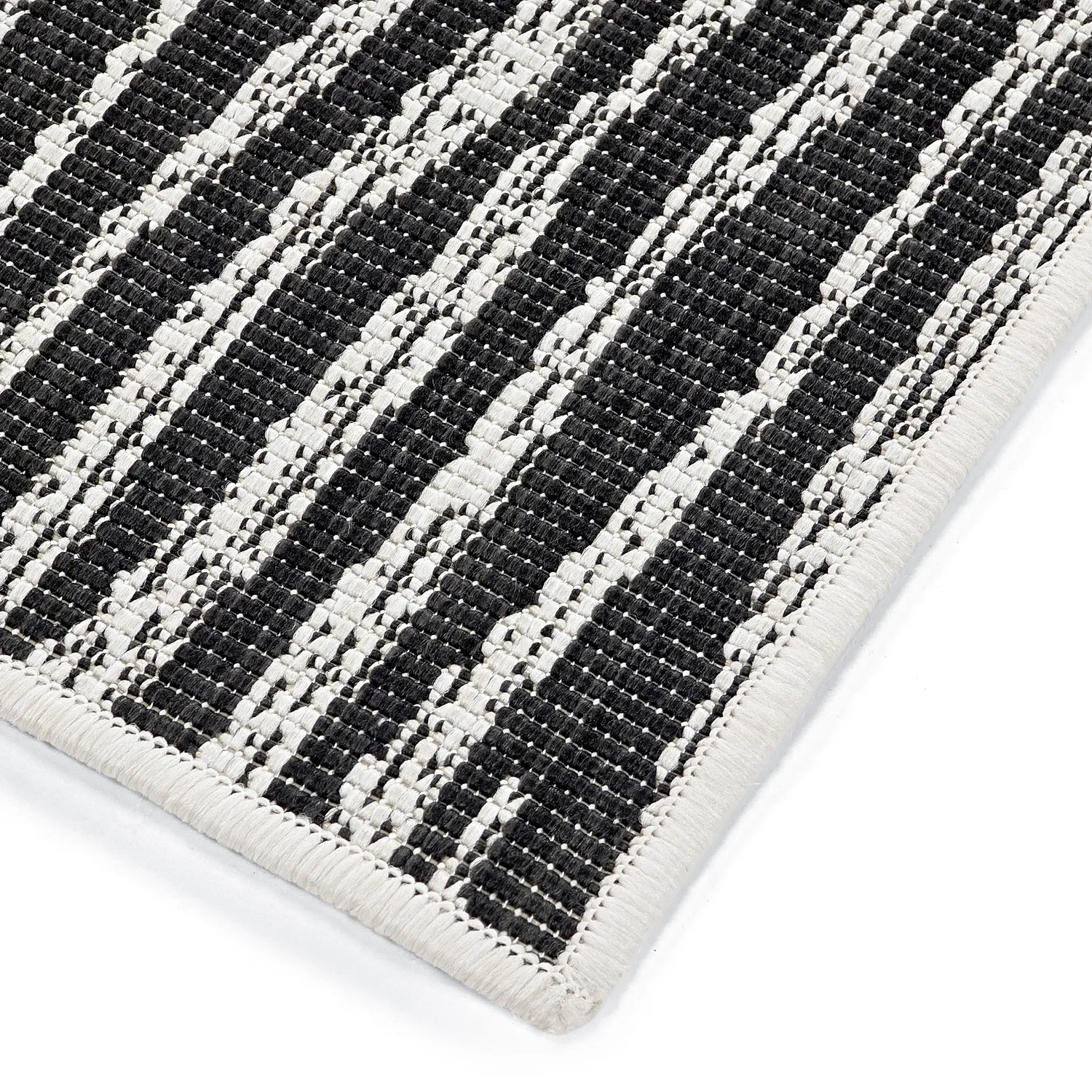 Indoor/Outdoor rug - utomhusmatta - Vaura (black/white)