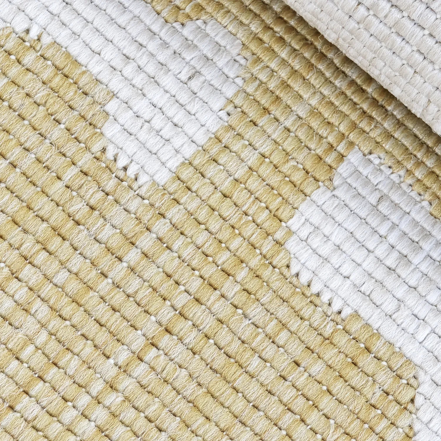 Indoor/Outdoor rug - utomhusmatta - Winona (yellow)