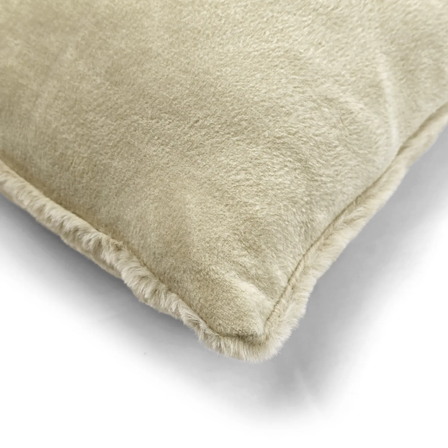Cushion cover - Aranga Super Soft (light green)