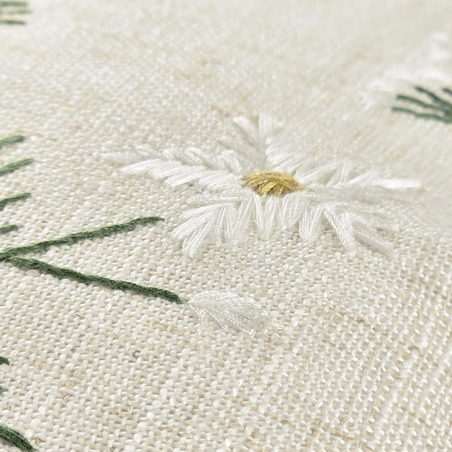 Cushion cover - Vasa Embroidered Cushion Cover (multi)