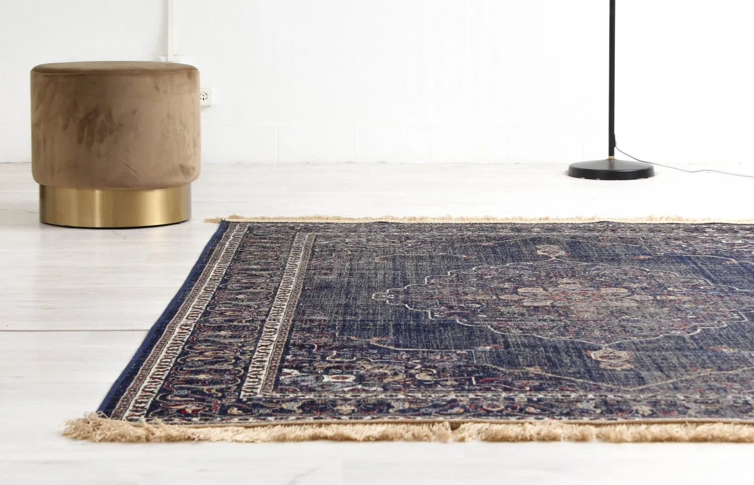 Wilton rug - Pacini (navy)