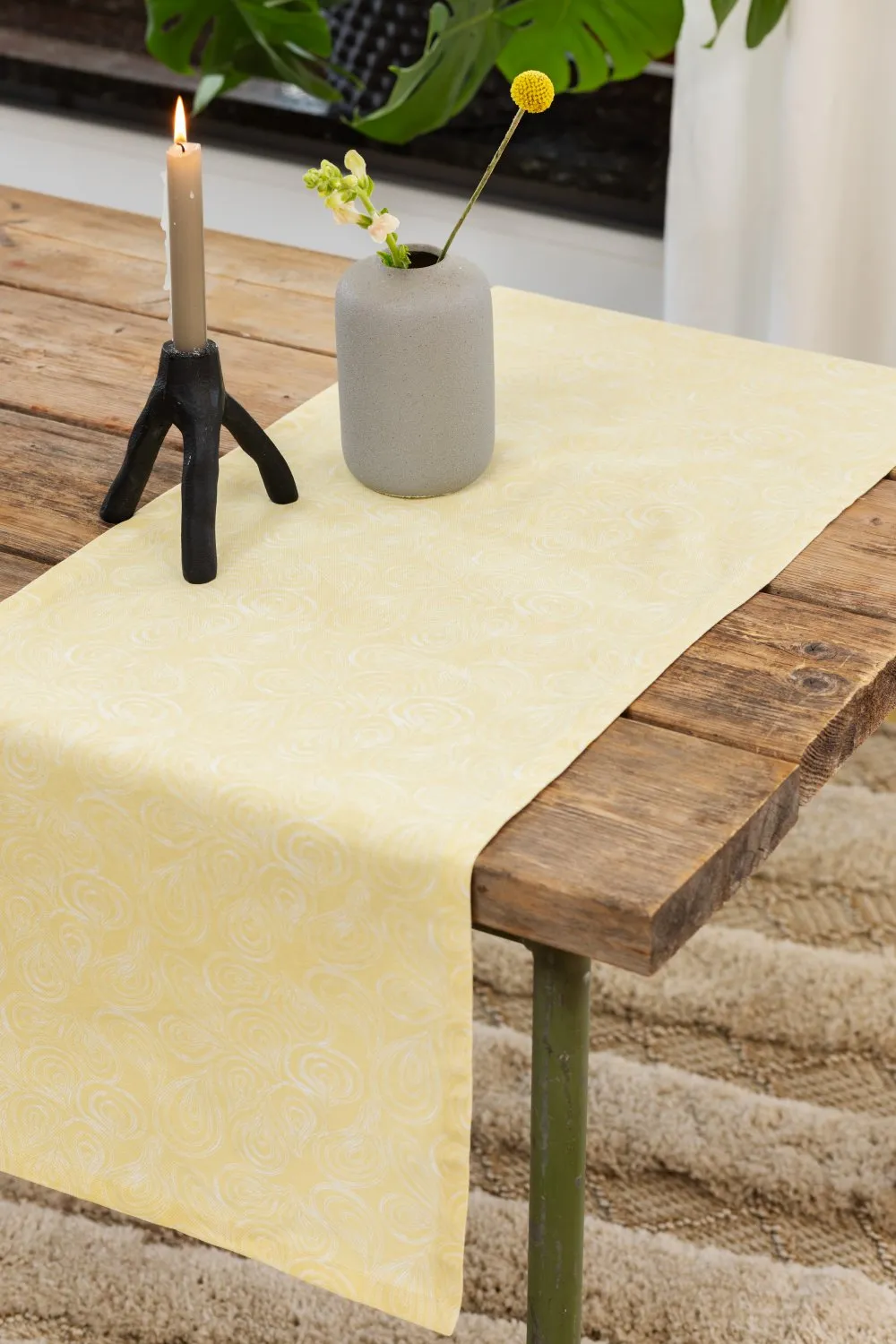 Table runner - Merja (yellow)