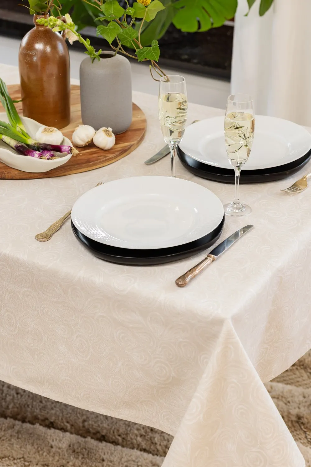 Cotton tablecloth Merja (beige)