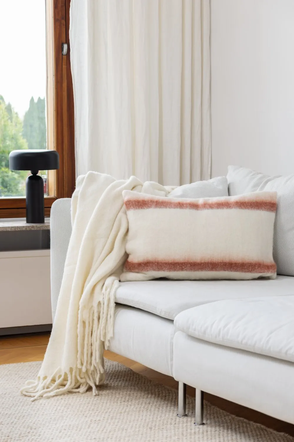 Cushion cover in wool mix - Miranda (pink)