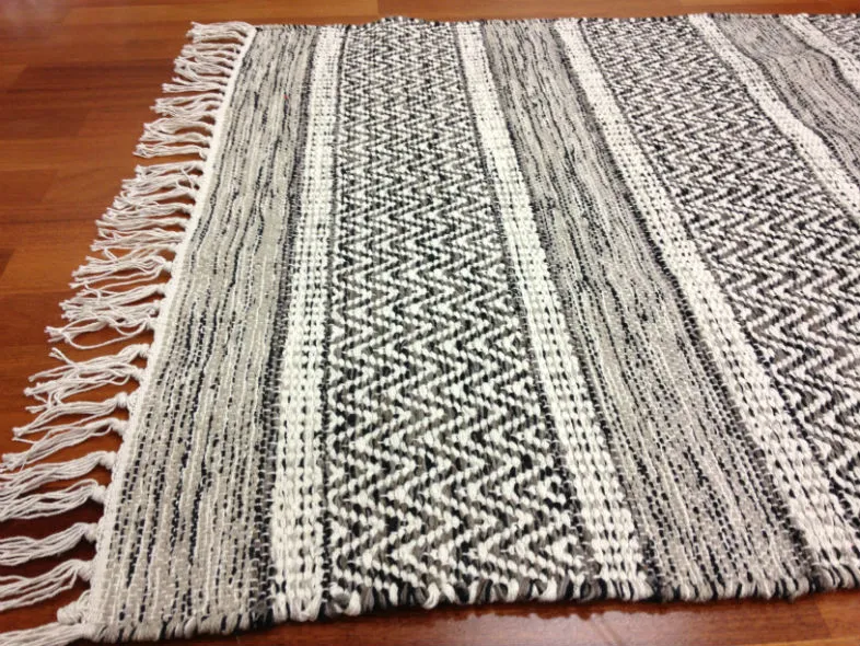 Rag rugs from Strehög of Sweden - Havtorn (grey)