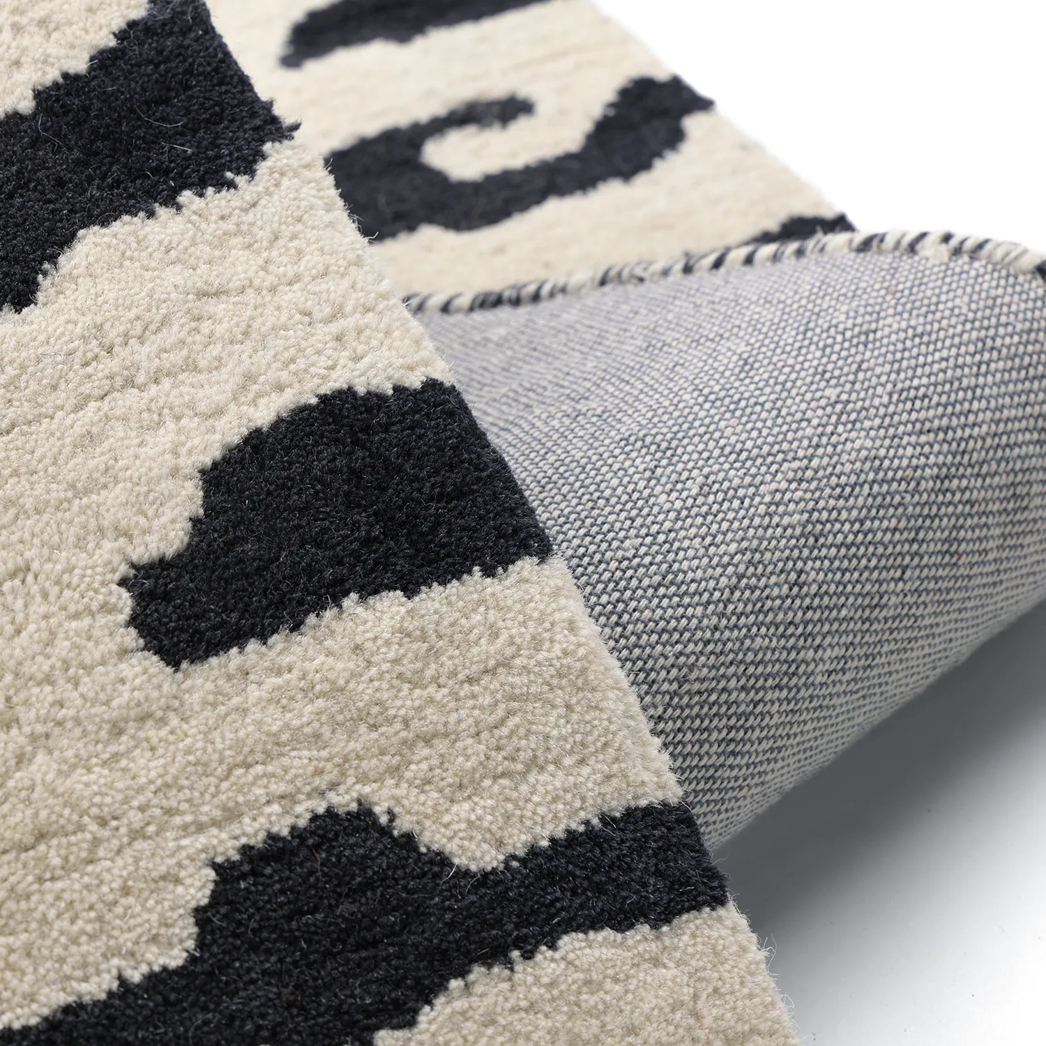 Shaggy rugs - Zebra Tufted Wool Premium (white/black)