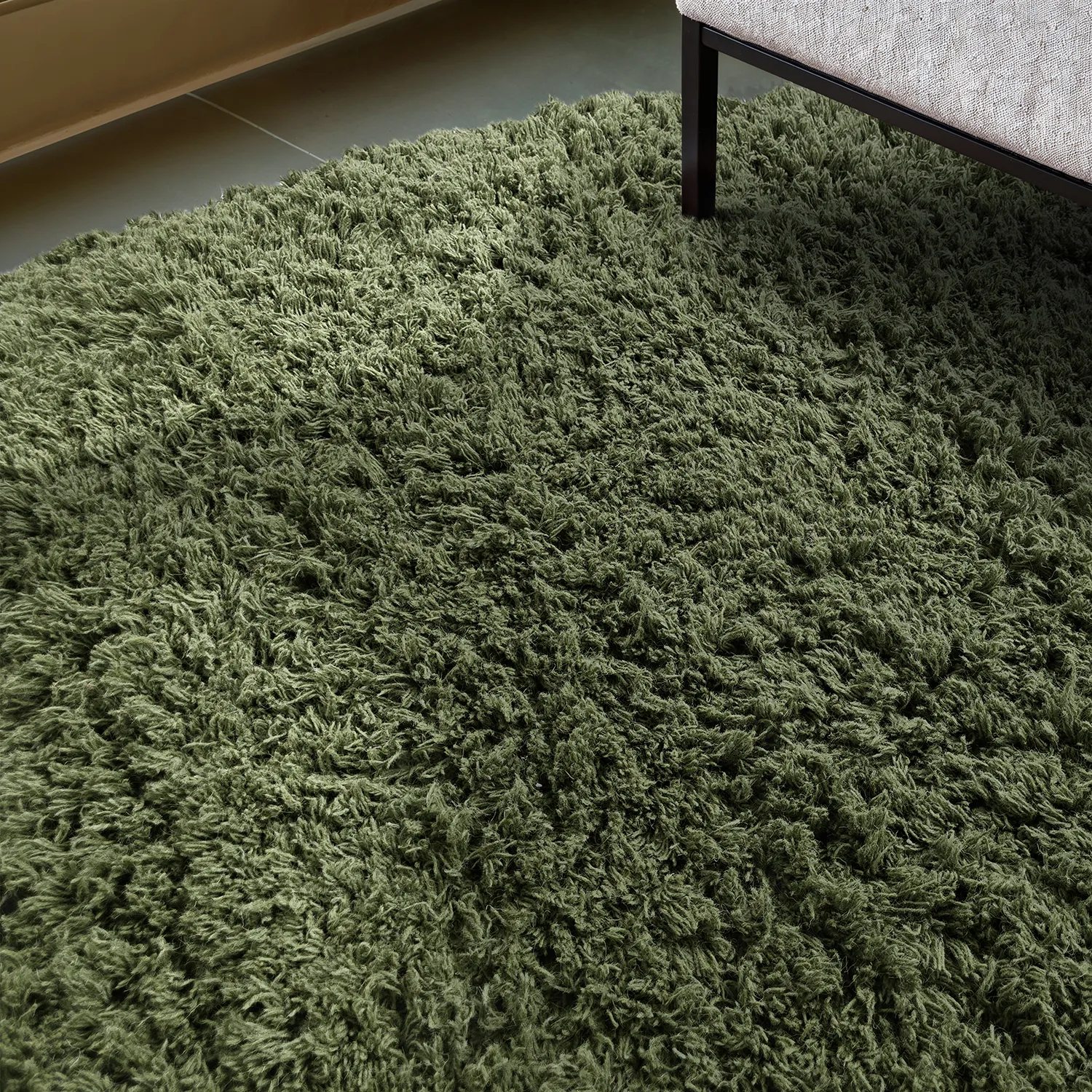 Round rug - Fassale Hand Woven Wool Shaggy (moss green)