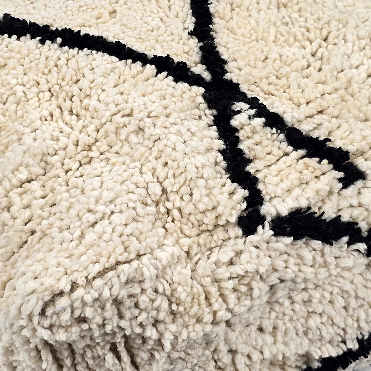 Pouf - Moroccan Beni Ourain 027