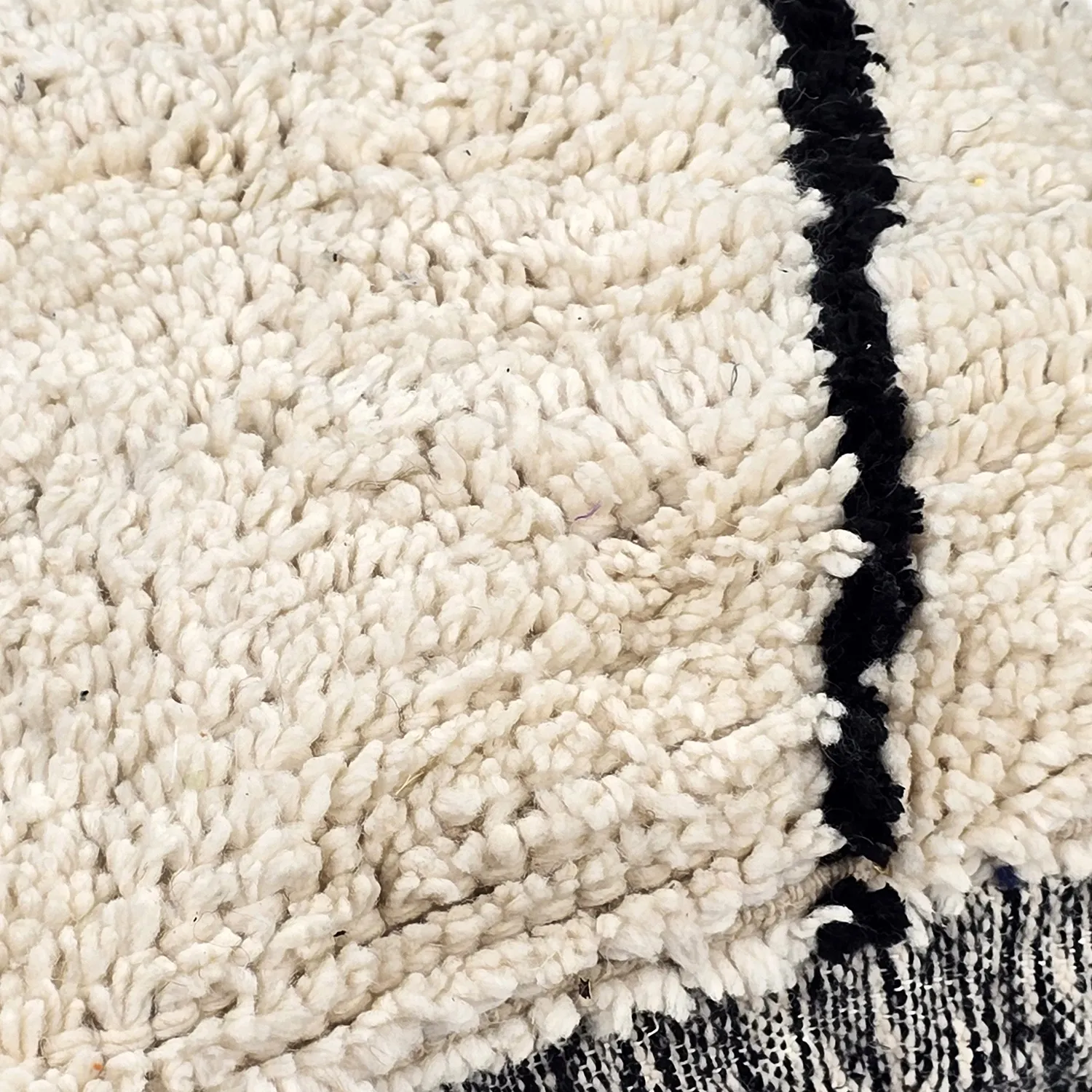 Pouf - Moroccan Beni Ourain 033