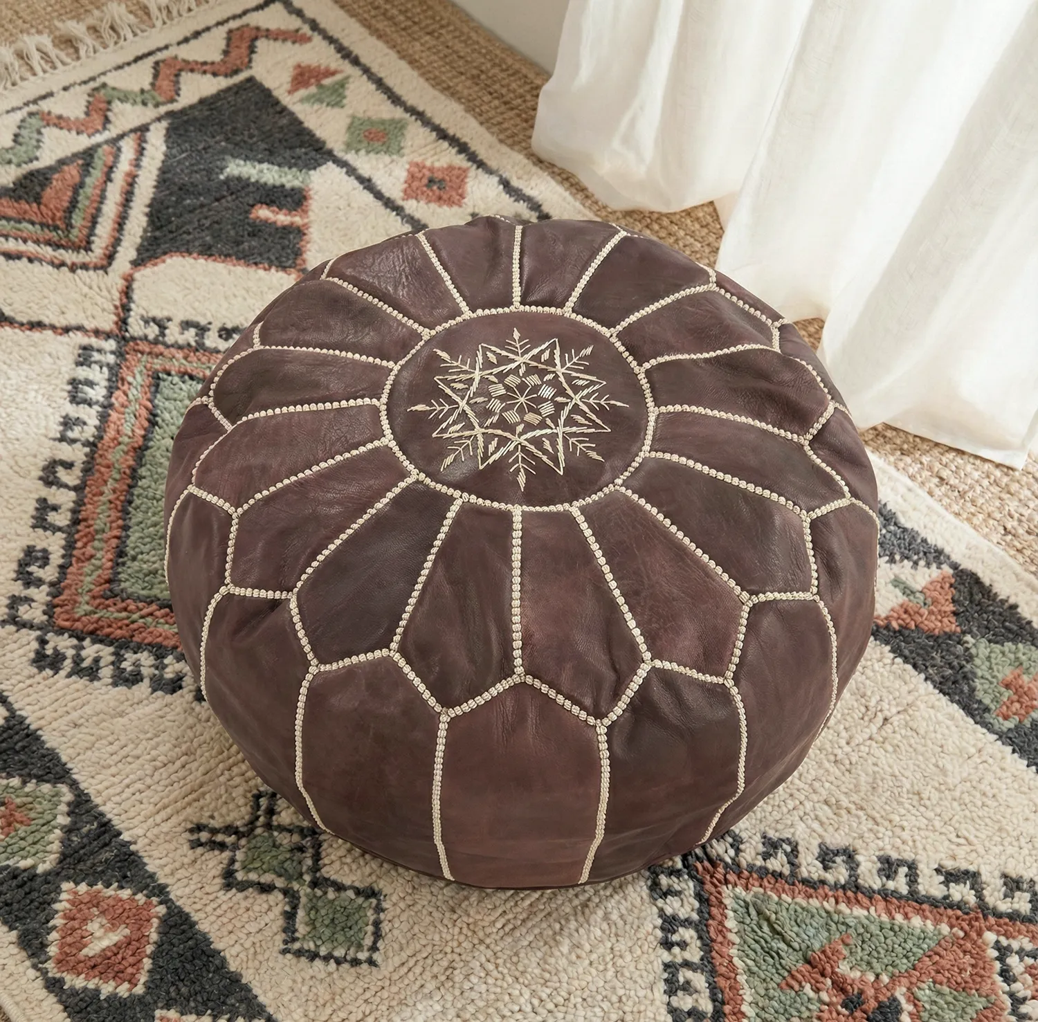 Pouf - Moroccan leather pouf (dark brown)