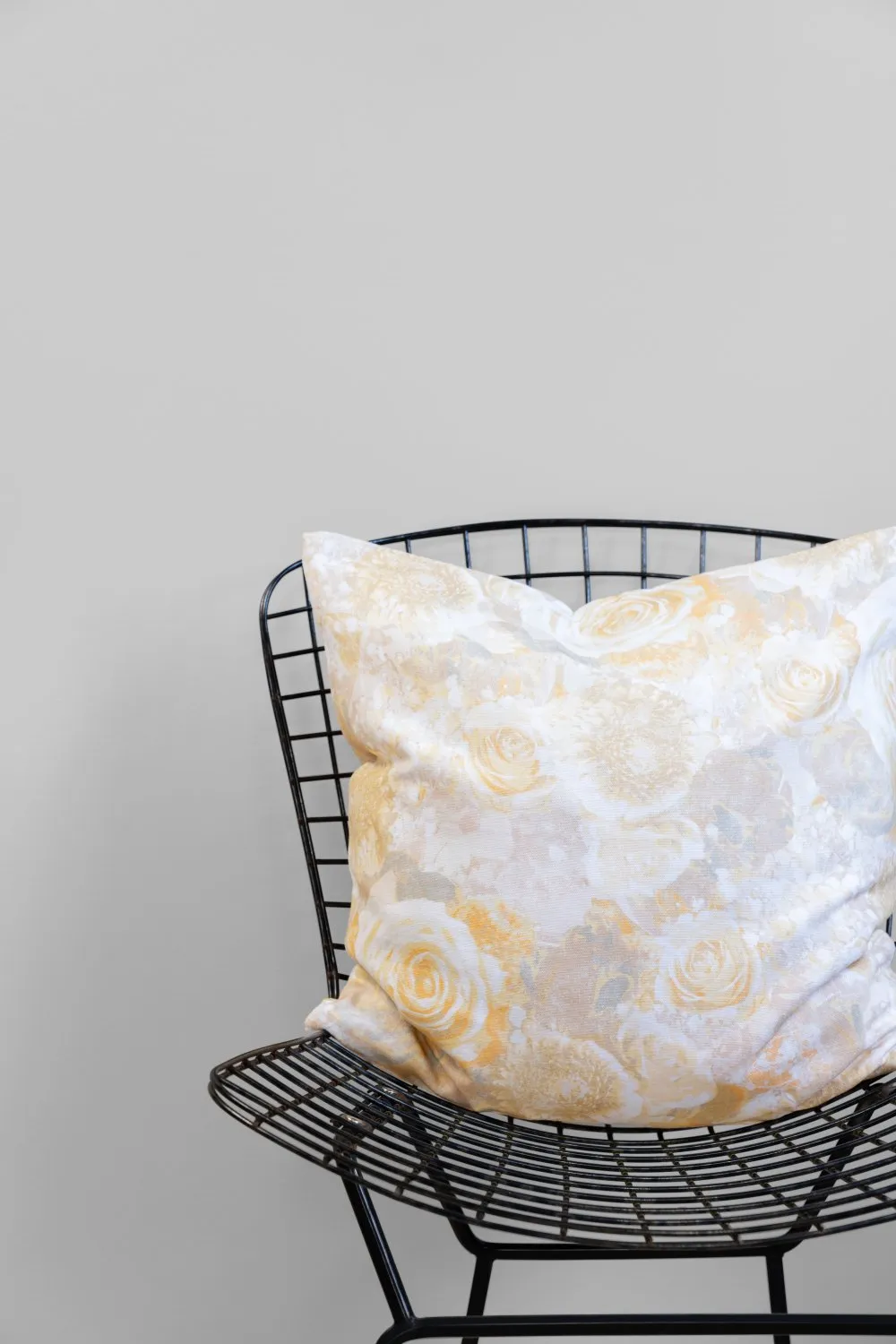 Cushion cover - Soft (yellow)