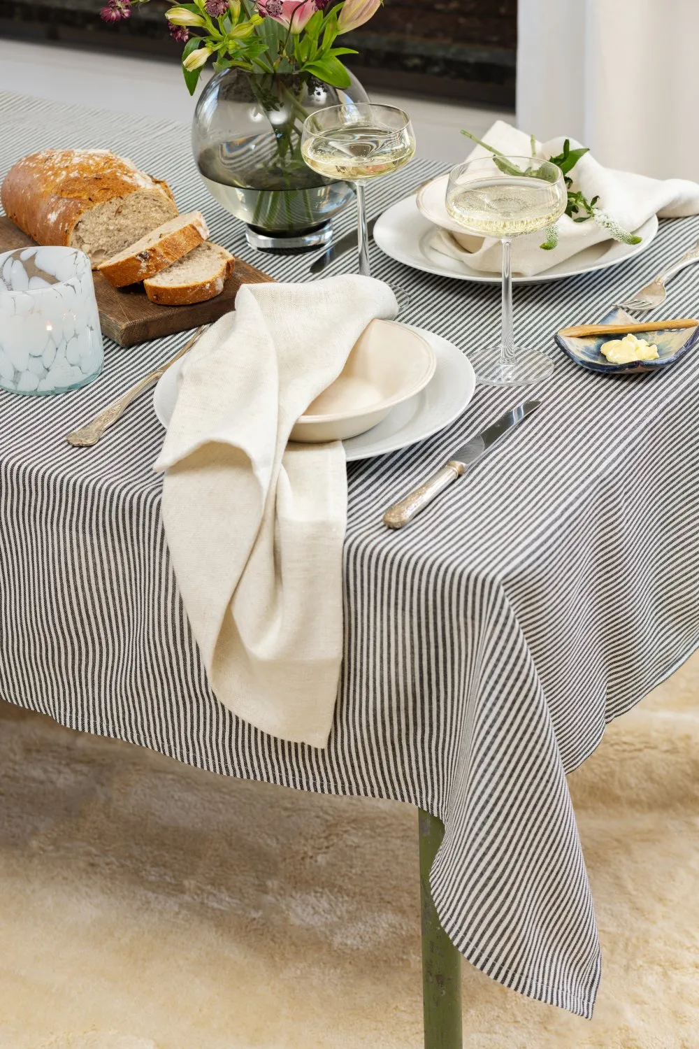 Tablecloth - Thea (black/white)