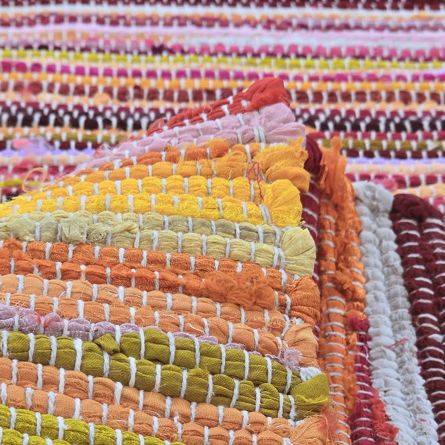 Rag rug - Happy (pink/multi)