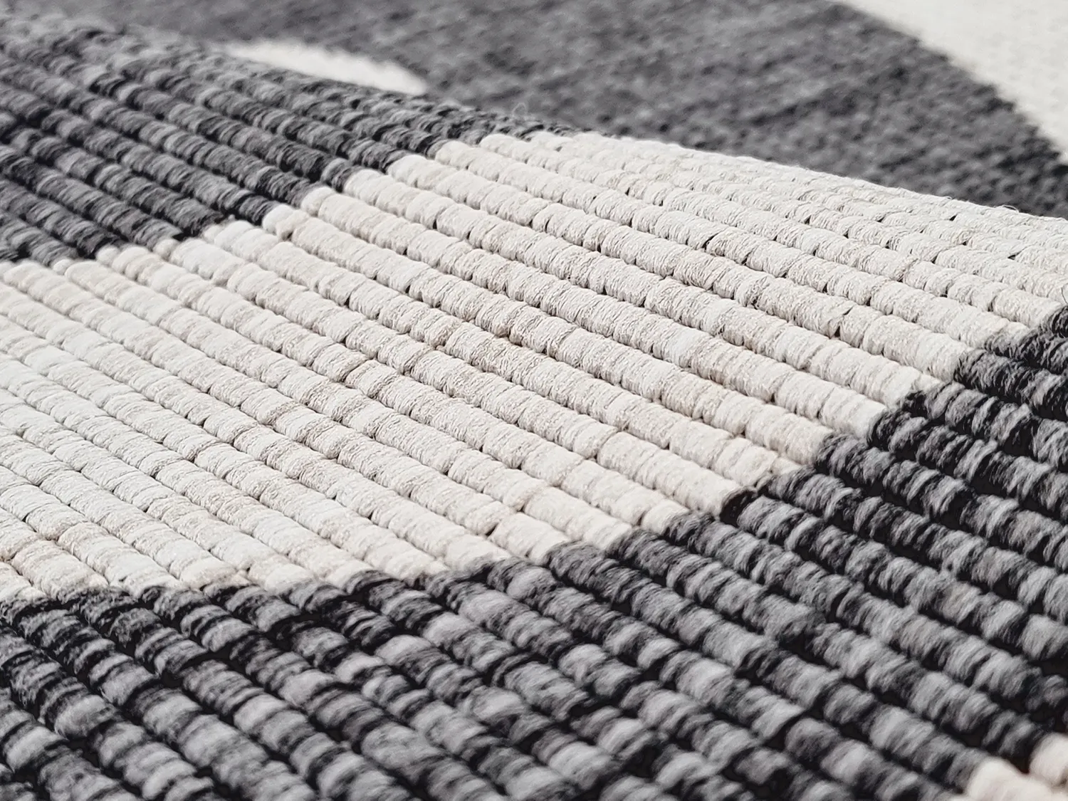 Indoor/Outdoor rug - Winona (black)