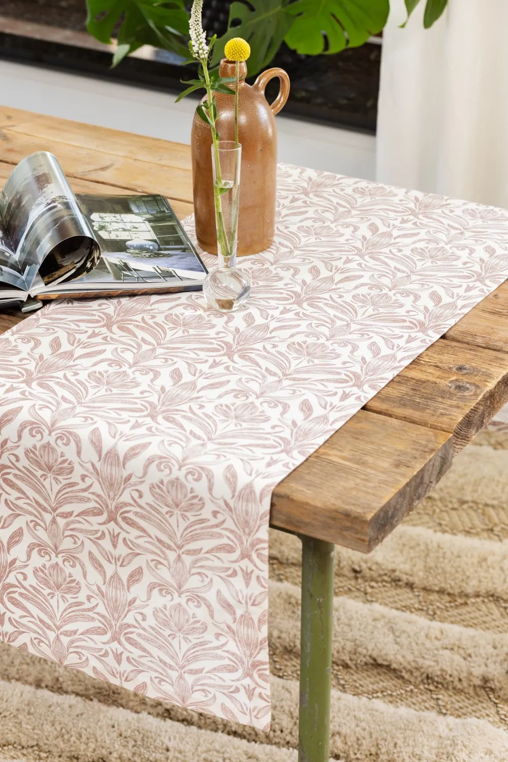 Table runner - Viola (purple)