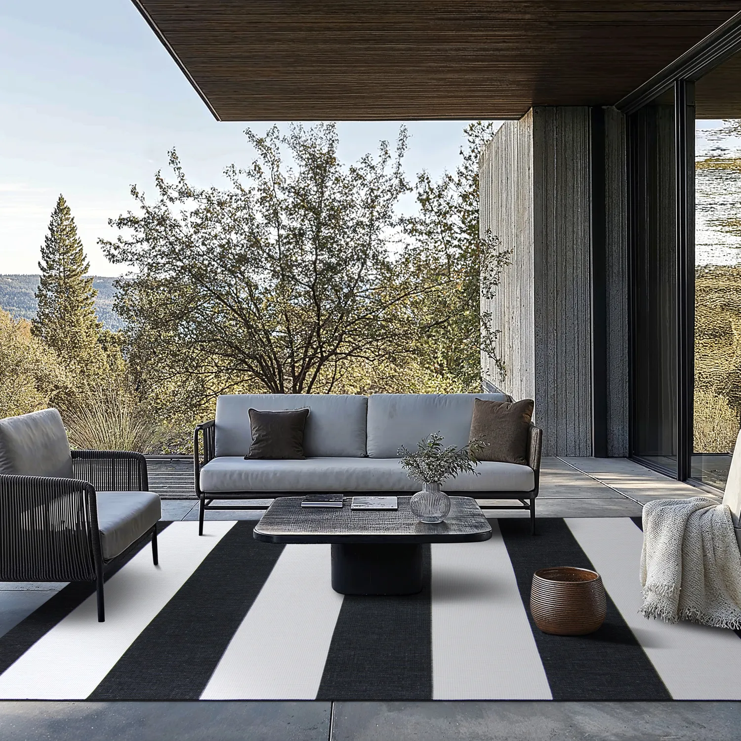 Indoor/Outdoor rug - Santana (black)