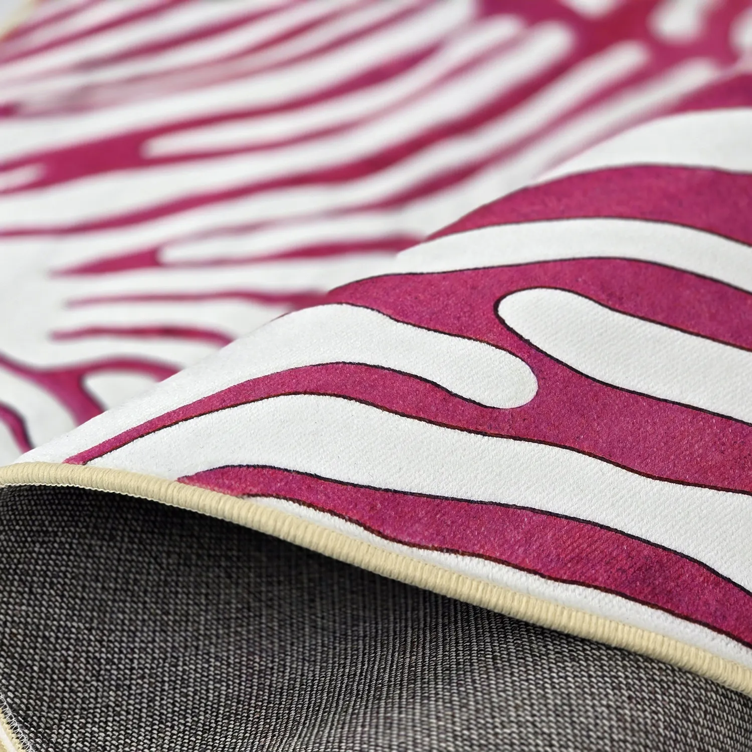 Round rug - Zebra (pink)