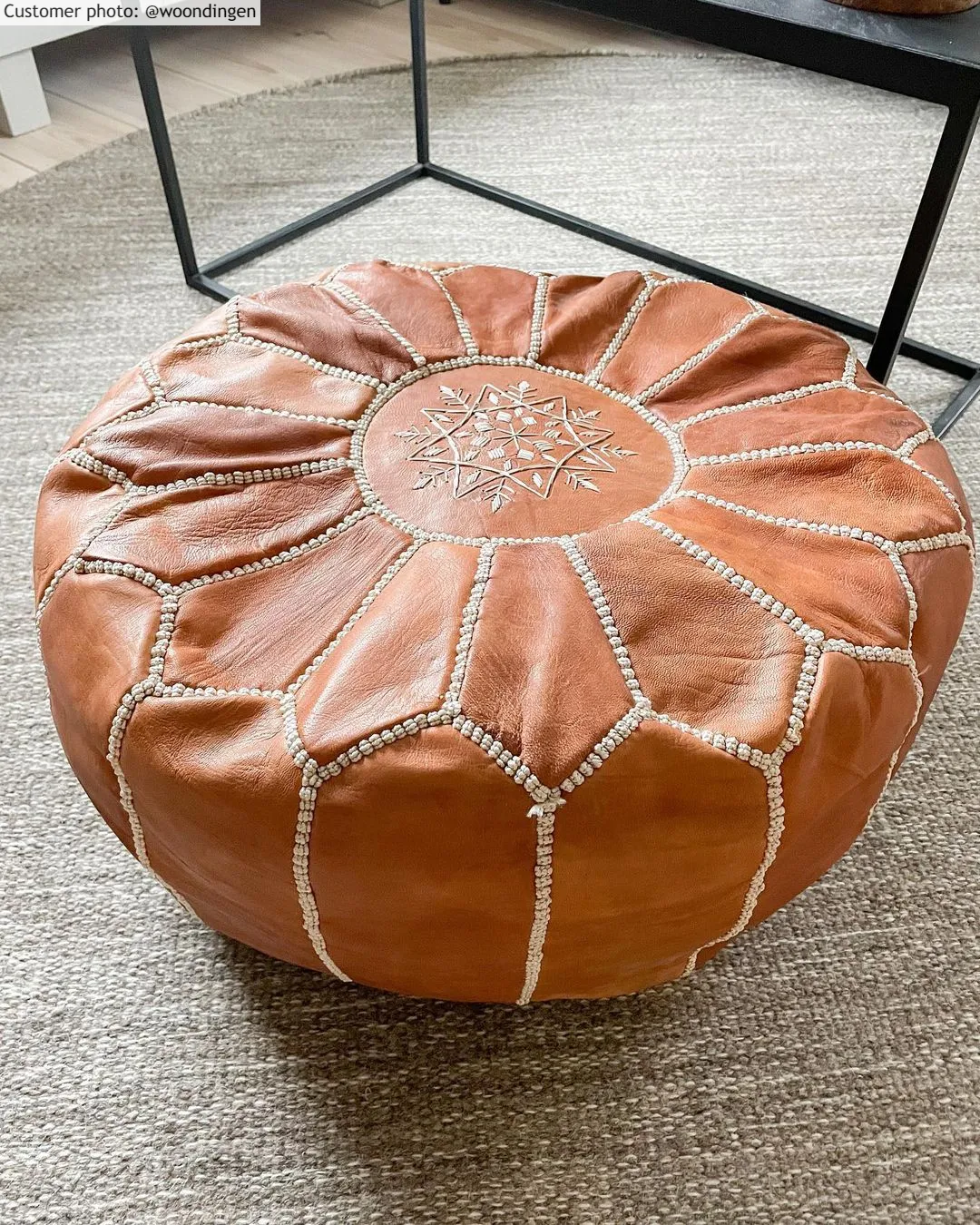 Pouf - Moroccan leather pouf (light brown)