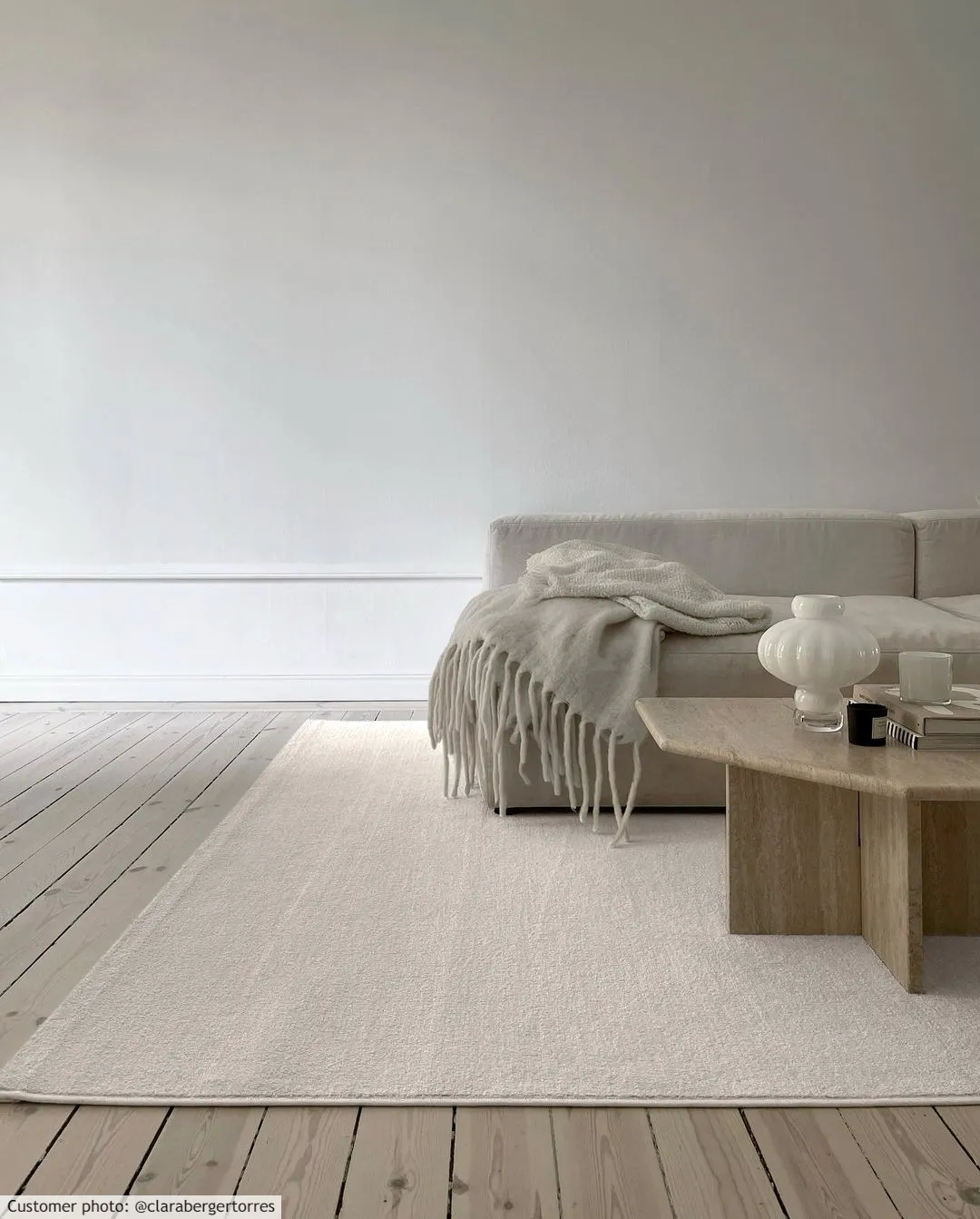 Wilton rug - Sunayama (white)